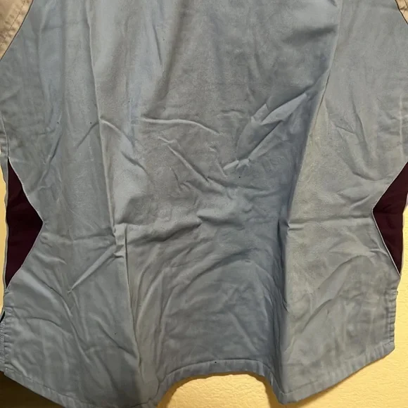 Scrub Top - Picture 3 of 4